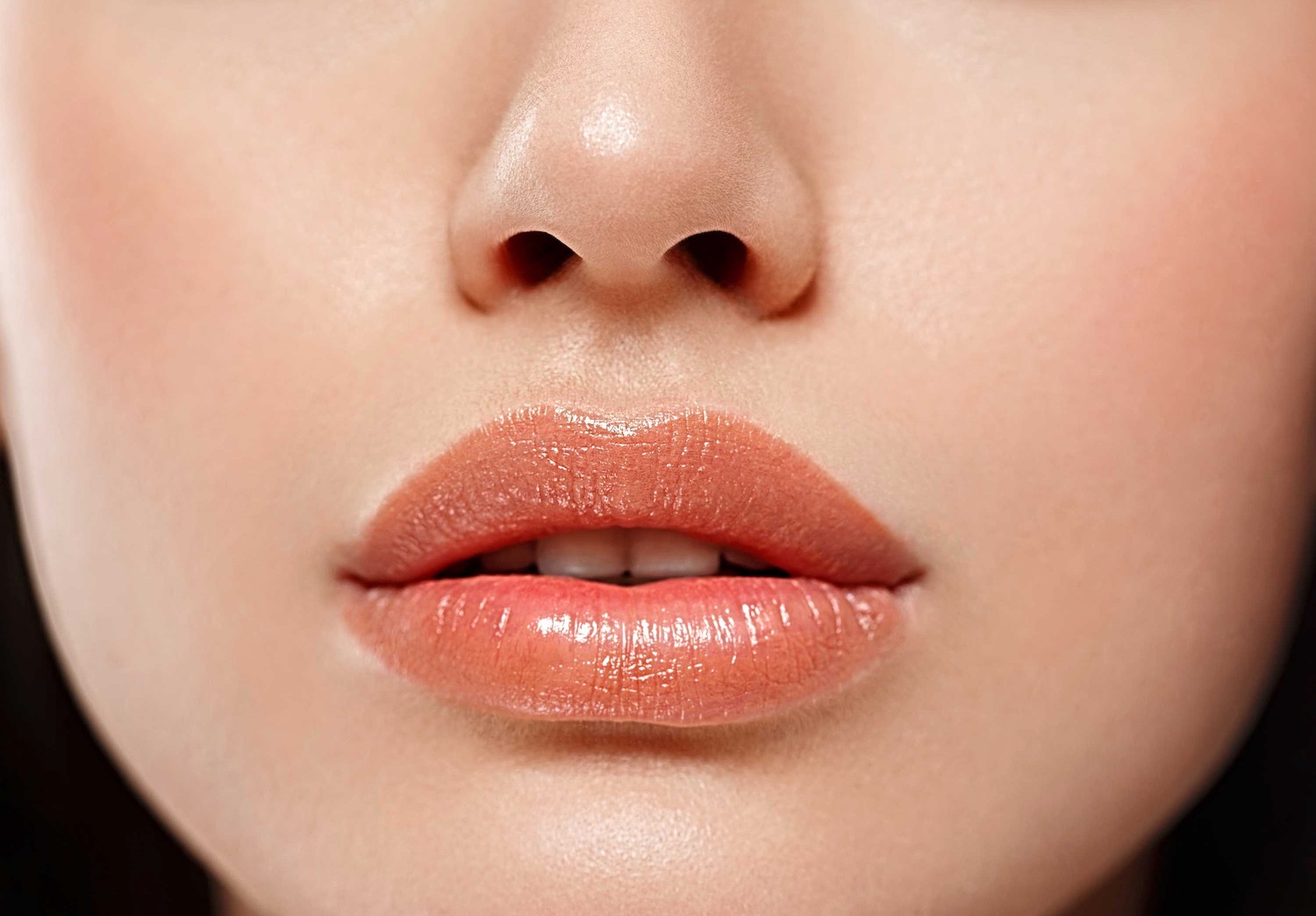 How to Plump Lips Without Botox